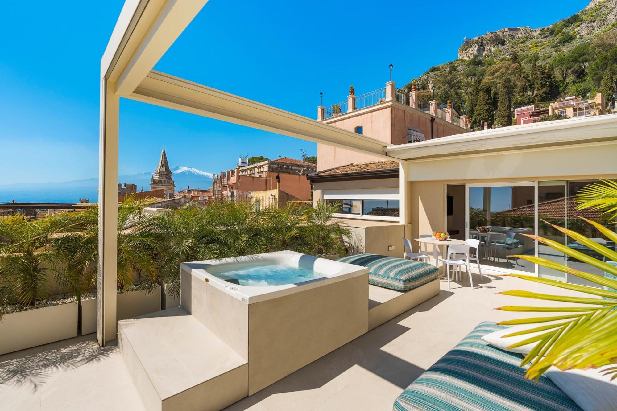 Taormina Infinity Suites エクステリア 写真
